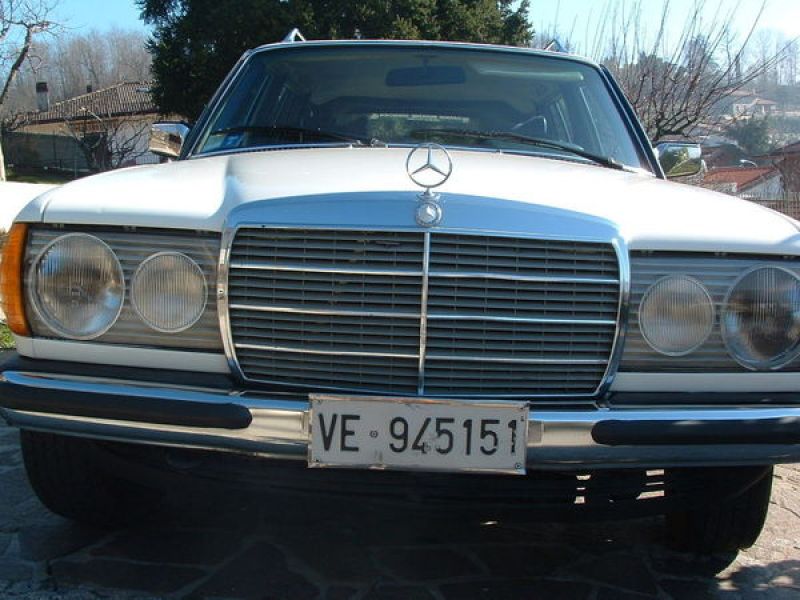 Мерседес w123 250