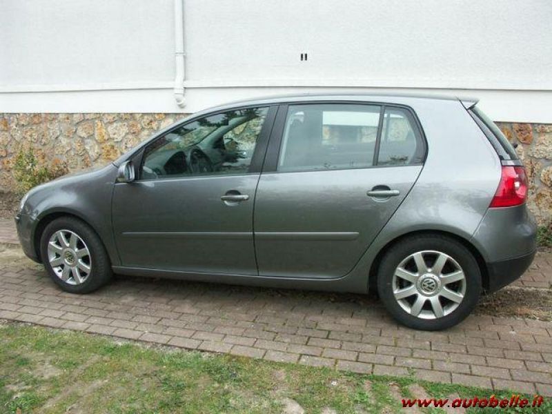 Vendo Volkswagen Golf V Tdi Sport Motion P