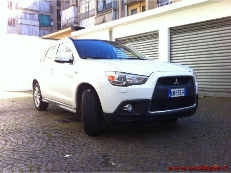 Mitsubishi asx intense