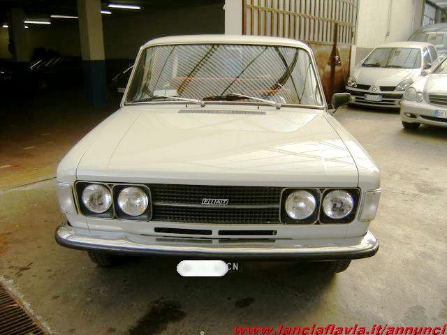 Fiat 124 sedan