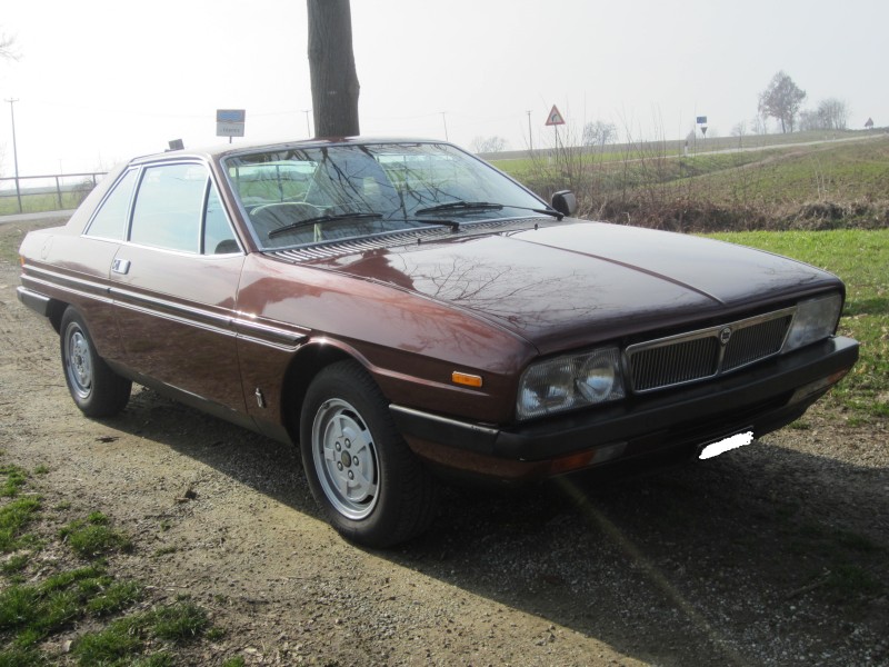 Volante sportivo Iso-Delta completo di mozzo Fiat auto d'epoca