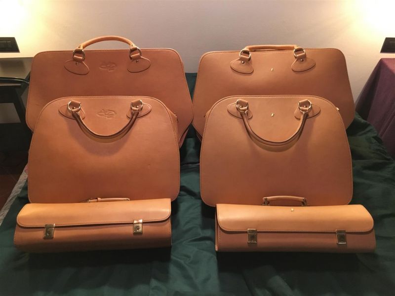 lamborghini luggage set